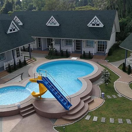 English Resotel : อิงลิช รีโซเทล Nakhon Si Thammarat Ngoại thất bức ảnh